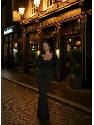 Kadın Uzun Kollu Kare Yaka Volanlı Manşet Detay Maxi Boy Elbise