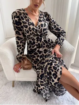 Kadın Uzun Kollu Kruvaze Yakalı Belden Kuşaklı Leopar