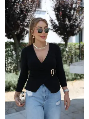 Kadın Uzun Kollu Kruvaze Yakalı Toka Detaylı Viskon Bluz