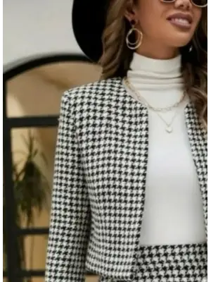 Kadın Uzun Kollu önü Açık Dokuma Ceket Ve Mini Etek Ikili Takım