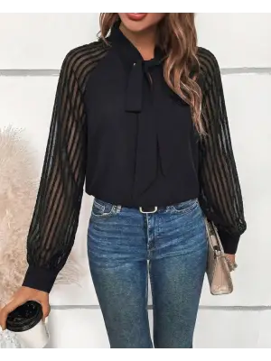 Kadın Uzun Kollu Reglan Kol Detaylı Tüllü Yakadan Bağlamalı Sandy Bluz