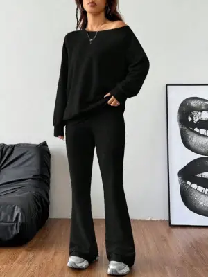 Kadın Uzun Kollu Tek Omuzdan Açık Iki Iplik Bluz Ve Pantolon Ikili Takım