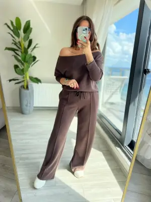 Kadın Uzun Kollu Tek Omuzdan Açık Modal Bluz Ve Pantolon Ikili Takım
