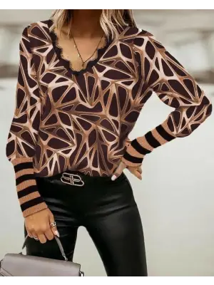 Kadın Uzun Kollu V Yaka Kenarları Güpür Detay şardonlu Dalgıç Bluz