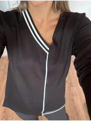 Kadın Uzun Kollu V Yaka Ribana Detay Kristal Kumaş Bluz