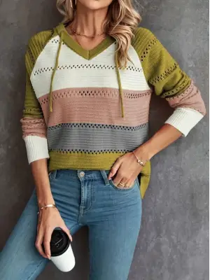 Kadın Uzun Kollu V Yakalı Bağcıklı Kapşonlu Triko Bluz