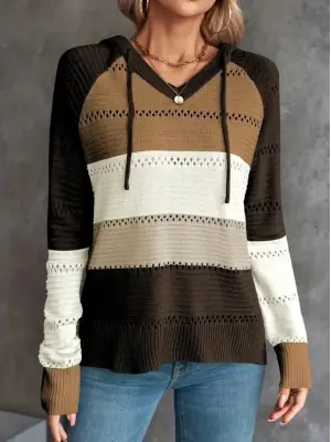 Kadın Uzun Kollu V Yakalı Bağcıklı Kapşonlu Triko Bluz
