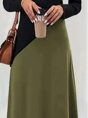 Kadın Uzun Kollu V Yakalı Blok Desenli Viskon Elbise