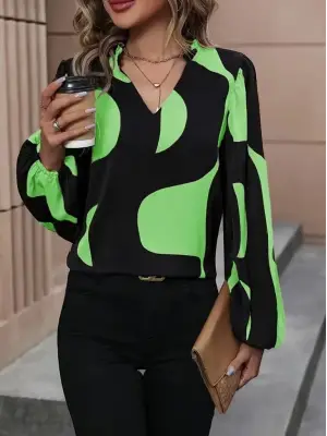 Kadın Uzun Kollu V Yakalı Desenli Modal Bluz