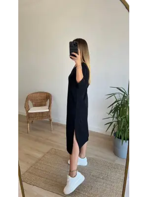 Kadın Uzun Kollu V Yakalı Yanlardan Yırtmaçlı Viskon Iki Iplik Midi Elbise