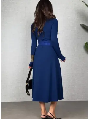 Kadın Uzun Kollu Yakalı Belden Deri Detaylı Kuşaklı Yırtmaçlı Midi Viskon Iki Iplik Elbise