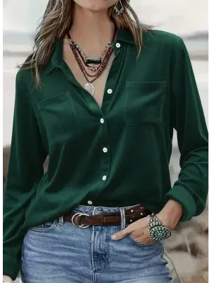 Kadın Uzun Kollu Yakalı önden Düğmeli Cep Detaylı Kadife Gömlek