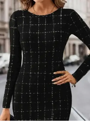 Kadın Uzun Kollu Yuvarlak Yaka Mini Dokuma Elbise