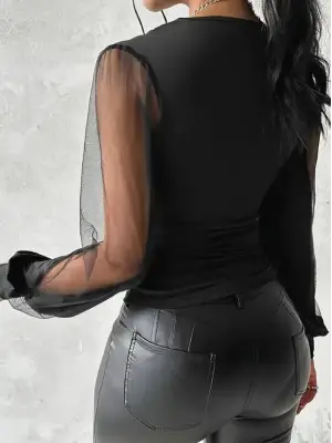 Kadın Uzun Yırtmaç Tül Detaylı Derin V Yakalı Sandy Bluz