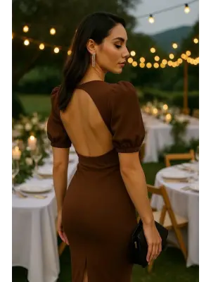 Kadın V Yaka Önü Düğmeli Sırt Pencere Dekolte Elbise