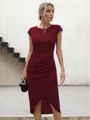 Omarı Yarım Ay Kollu Drapeli İthal Krep Elbise