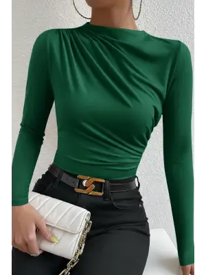 Kadın Yeşil Belden ve Boyundan Büzgü Detaylı Uzun Kollu Bluz