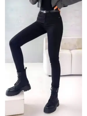 Kadın Yüksek Bel Cepli Kemersiz Kot Pantolon