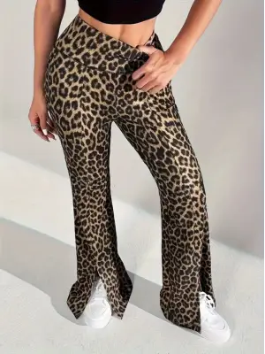 Kadın Yüksek Bel Leopar Desenli Yırtmaçlı Dalgıç Tayt