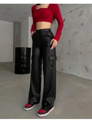 Kadın Yüksek Bel önden Fermuarlı Yandan Cep Detaylı Deri Kargo Pantolon