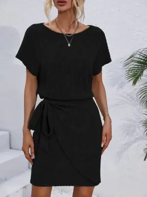 Omarı Kısa Kollu Yandan Bağlamalı Kalın Fitilli Elbise