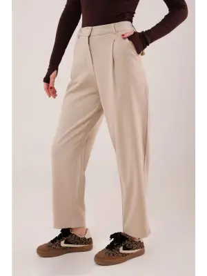 Modern Krem Kapama Cep Detaylı Pantolon