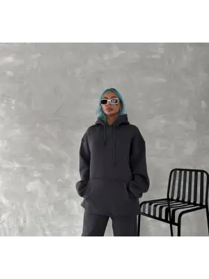 Omarı Rahat ve Şıklık Arayanların Tercihi Kapşonlu Sweatshirt