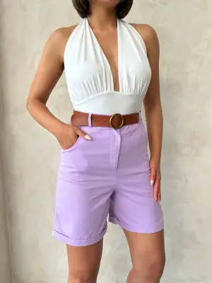 Omarı Lila Gabardin Kemerli Şort
