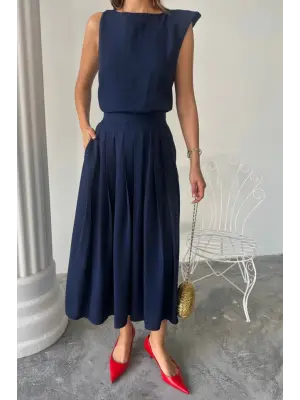 Omarı Şık Keten Kolsuz Bluz ve Maxi Etek Takımı - Lacivert
