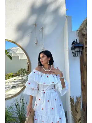 Omarı Elegan Kırmızı Brode Elbise Omuz Detaylı