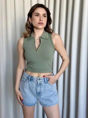 Kısa Fermuarlı Crop Kadın Giyim