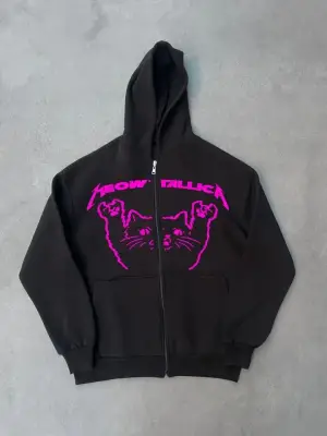 Siyah Baskılı Fermuarlı Kapüşonlu Hırka Kadın Giyim