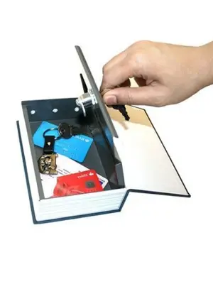 Kitap Görünümlü Gizli Kasa