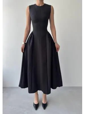 Omarı Zarif Siyah Midi Elbise