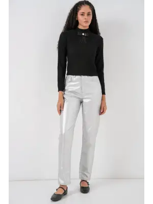 Kurdale Detay Uzun Kollu Bluz 977 - Siyah