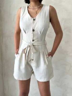 Çarpıcı Şortlu Tulum