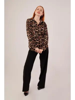 Omarı Rahat Kalıp Leopar Desen Gömlek