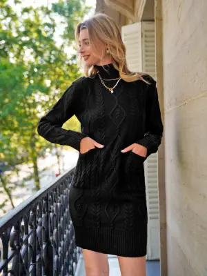   Yünlü Motifli Midi Boy Triko Elbise