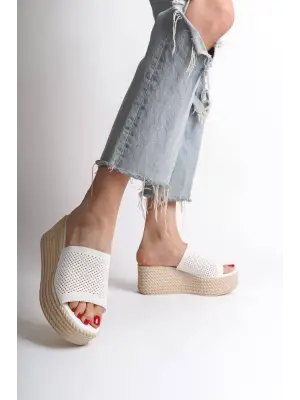 Rahat Dolgu Topuklu Bayan Terlik