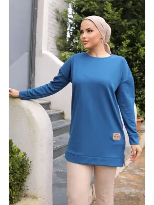 Omarı Mavi Arma Detay Tunik - Şıklığı ve Rahatlığı Bir Arada Sunar