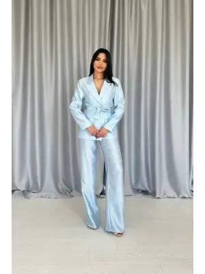 Omarı Parlak Mavi Beli Kuşaklı Takım