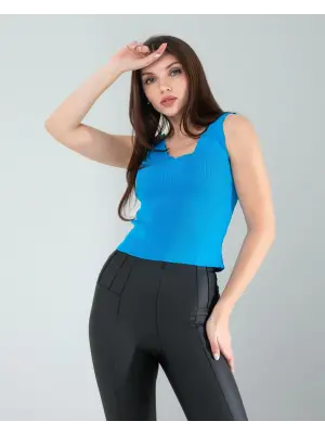 Göz Alıcı Crop Bluz