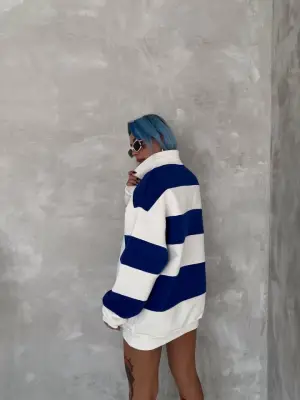 Omarı Mavi İplikli Unisex Süveter