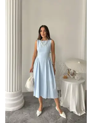 Mavi Yanları Büzgülü Midi Boy Keten Elbise