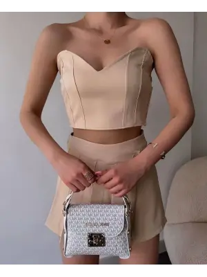 Omarı Esnek ve Şık Bej Büstiyer