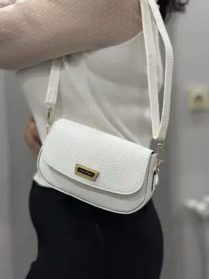 Omarı Yüksek Kaliteli Beyaz Cilt Çanta