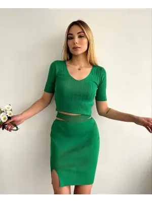 Omarı Yeşil Triko Etekli Takım