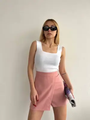 Omarı Pudra Renkli Kapaklı Şort Etek