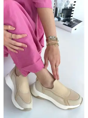 Omarı Hafif ve Rahat Bej Cilt Spor Ayakkabı