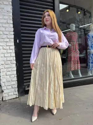 Omarı Deri Detaylı Krem Rengi Etek